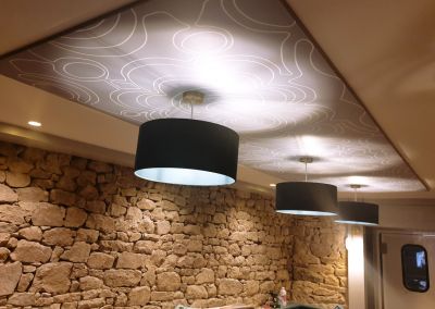Cadre toile tendue, décoration dans un restaurant